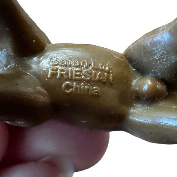 SCHLEICH & SAFARI - BUNDLE OF 37 ANIMALS INCLUDE HORSES, ELEPHANTS, CATS, & DOGS - Picture 10 of 16